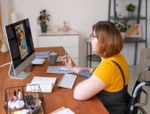 Online tutor teaching a student